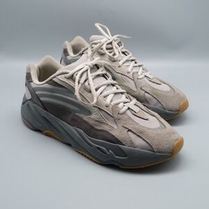 Adidas Yeezy Boost 700 V2 Tephra  Men's Size 11 FU7914